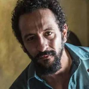Irandhir Santos Biography, Age, Height, Wife, Net Worth, Family