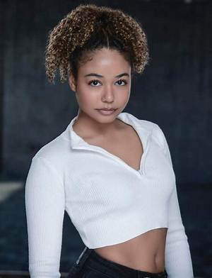 Millie Davis Biography, Age, Height, Husband, Net Worth, Family