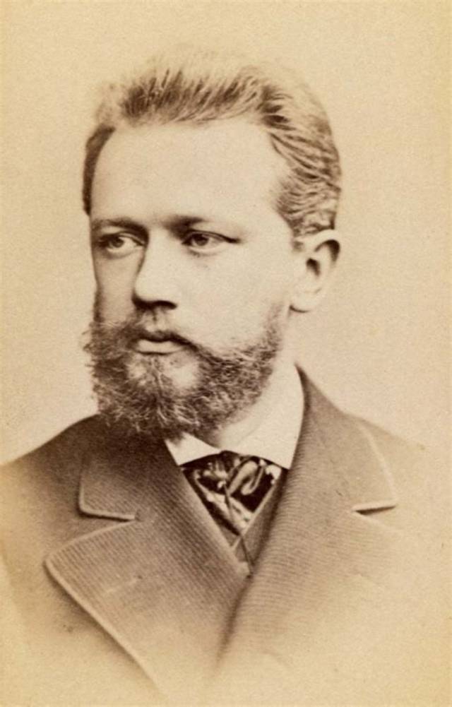 Pyotr Ilyich Tchaikovsky Biography, Age, Height, Wife, Net Worth, Family